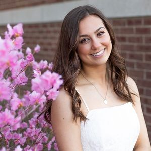 Meet your Posher, Logan